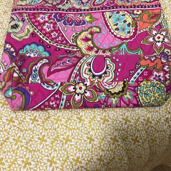Vibrant Paisley Vera Bradley tote - Picture 5 of 6